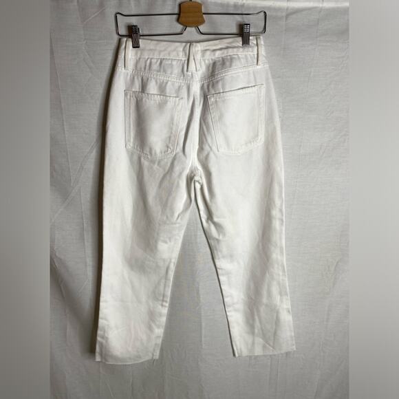 Good American Good Legs Straight Raw Hem Jeans White size 26/2 - Picture 4 of 5